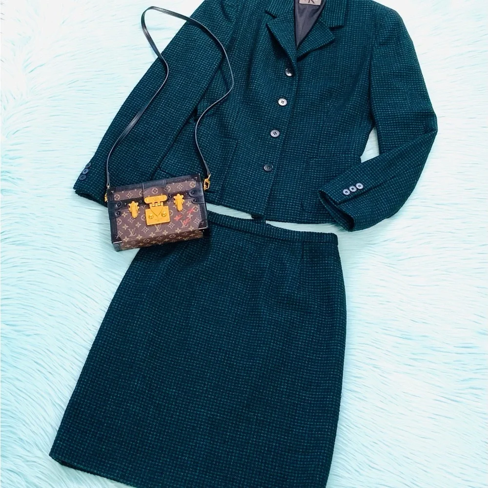 Calvin Klein Teal Textured Women's Blazer & Skirt Suit Set - 6